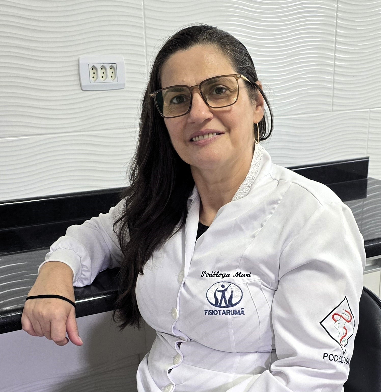 Dra. Mari Dill